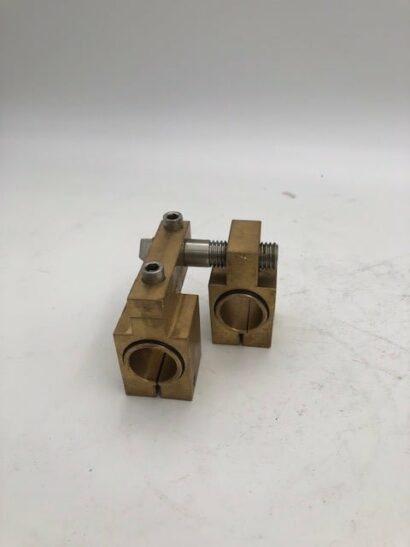 Pitch Adjuster 1/2" & 3/4" (2-Lance) (Complete with Bushings 3/4″ to 1/2″)